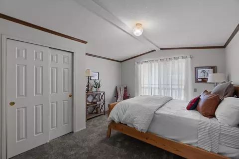 Bedroom - 65922 And 65926 Waldron Trl, Bend, OR 97703 photo 9 of 10