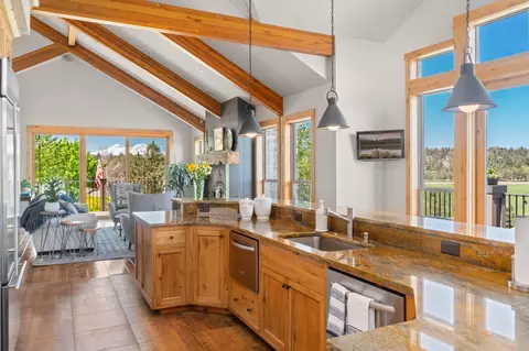 Kitchen - 65922 And 65926 Waldron Trl, Bend, OR 97703 photo 6 of 11