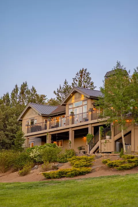 Exterior - 65922 And 65926 Waldron Trl, Bend, OR 97703 photo 14 of 26