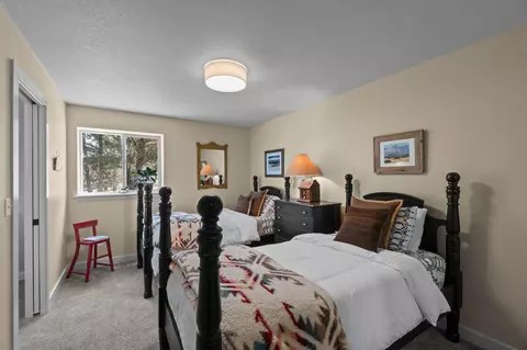 Bedroom - 65922 And 65926 Waldron Trl, Bend, OR 97703 photo 5 of 10