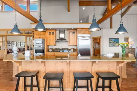 Kitchen - 65922 And 65926 Waldron Trl, Bend, OR 97703 photo 7 of 11