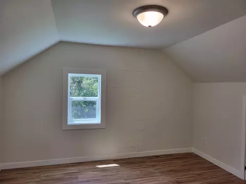 84 Barton Rd, Glendale, OR 97442 photo 10