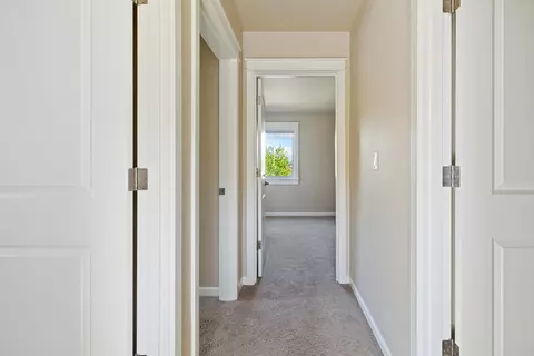 Entry Way - 60362 Hedgewood Ln, Bend, OR 97702 photo 9 of 9