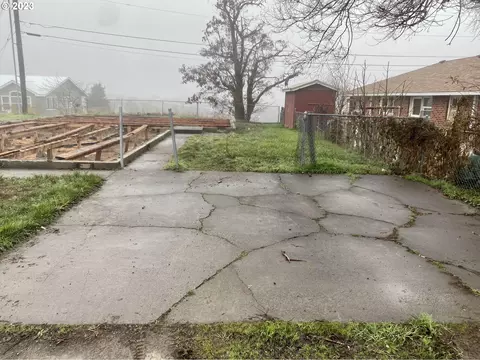 813 SE 6th St, Pendleton, OR 97801 photo 7