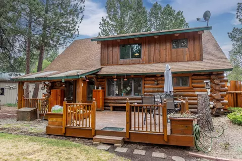 Exterior - 52462 Ammon Rd, La Pine, OR 97739 photo 5 of 10
