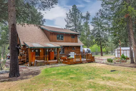 Exterior - 52462 Ammon Rd, La Pine, OR 97739 photo 6 of 10
