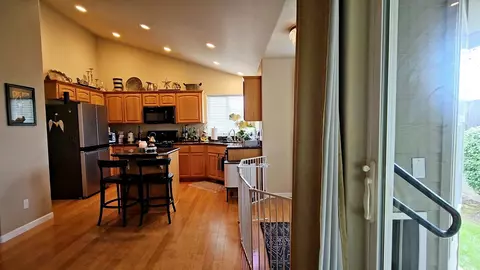 715 Divot Loop, Sutherlin, OR 97479 photo 17