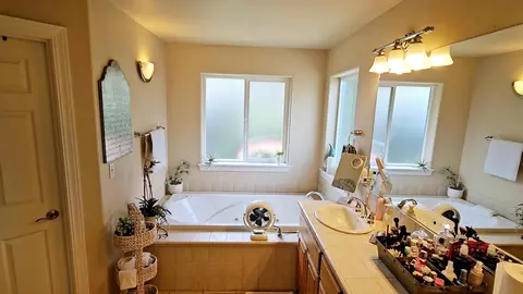 715 Divot Loop, Sutherlin, OR 97479 photo 40