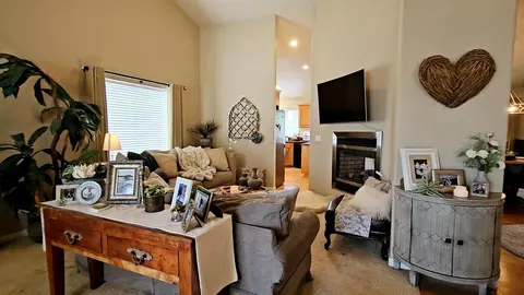 715 Divot Loop, Sutherlin, OR 97479 photo 4