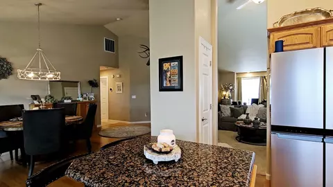 715 Divot Loop, Sutherlin, OR 97479 photo 23