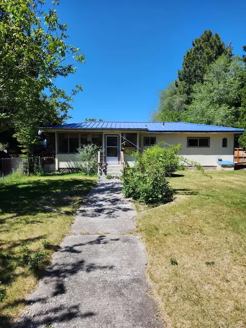 1525 SE Lynn Blvd, Prineville, OR 97754