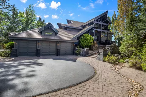 19239 Green Lakes Loop, Bend, OR 97702 photo 2