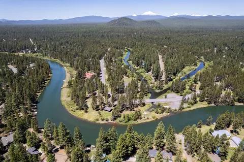 17065 Laguna Rd, Bend, OR 97707 photo 3