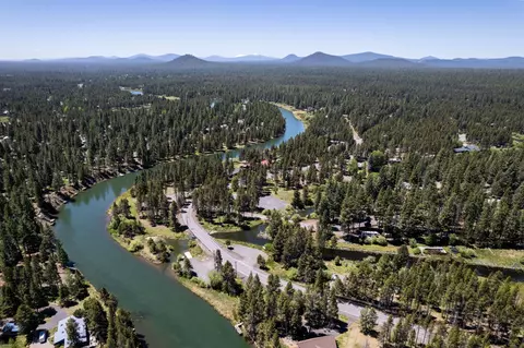 17065 Laguna Rd, Bend, OR 97707 photo 5