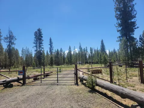 16689 Elena Ln, La Pine, OR 97739