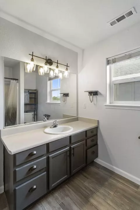 357 Brookhaven Dr, Central Point, OR 97502 photo 14