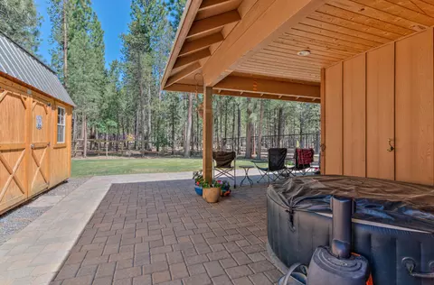 51937 Pacific Willow, La Pine, OR 97739 photo 21