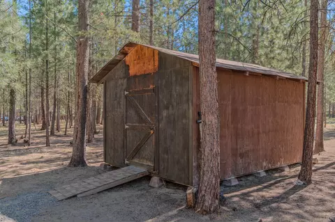 51937 Pacific Willow, La Pine, OR 97739 photo 27