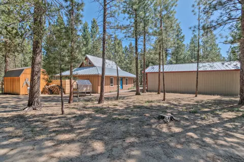 51937 Pacific Willow, La Pine, OR 97739 photo 29