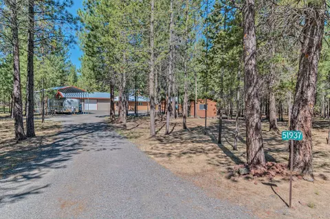 51937 Pacific Willow, La Pine, OR 97739 photo 25