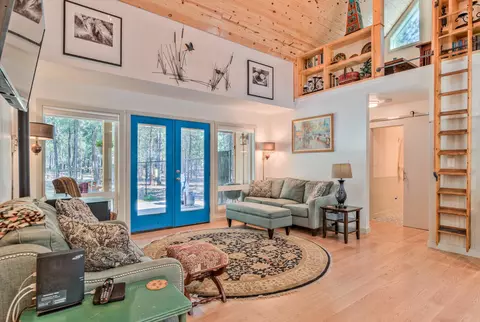 51937 Pacific Willow, La Pine, OR 97739 photo 7
