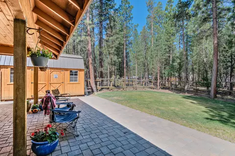 51937 Pacific Willow, La Pine, OR 97739 photo 19