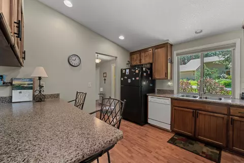 20434 Mainline Rd, Bend, OR 97702 photo 17