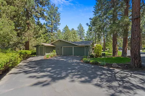 20434 Mainline Rd, Bend, OR 97702 photo 43