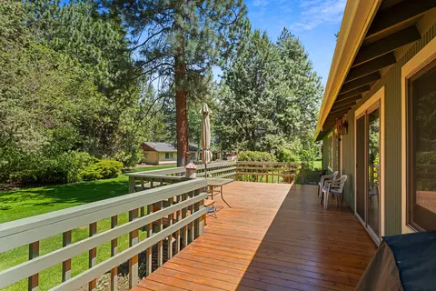 20434 Mainline Rd, Bend, OR 97702 photo 38