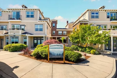 622 Fair Oaks Ct, Ashland, OR 97520