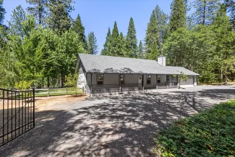 5876 Donaldson Rd, Grants Pass, OR 97526