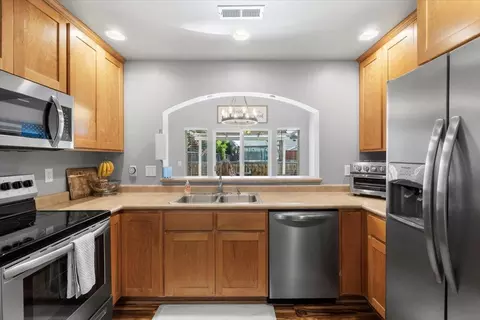 308 Live Oak Loop, Central Point, OR 97502 photo 17