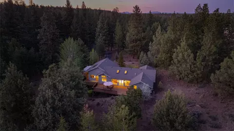 2255 NW Putnam Rd, Bend, OR 97703