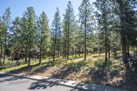 2544 NW Obrien Ct, Bend, OR 97703 photo 9