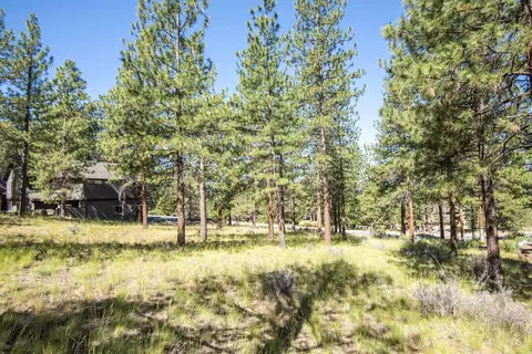 2544 NW Obrien Ct, Bend, OR 97703 photo 6