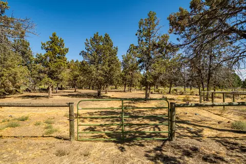 Other - 62880 Dickey Rd, Bend, OR 97701 photo 15 of 17