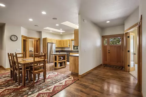 Entry Way - 62880 Dickey Rd, Bend, OR 97701 photo 2 of 3