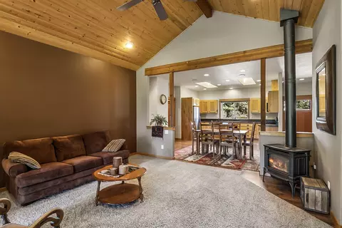 Living - 62880 Dickey Rd, Bend, OR 97701 photo 3 of 3