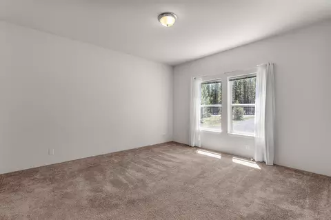 16480 Wayne Dr, La Pine, OR 97739 photo 10