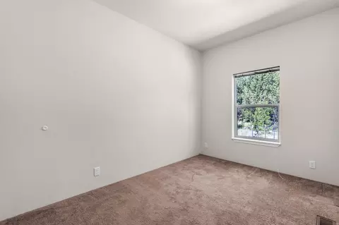 16480 Wayne Dr, La Pine, OR 97739 photo 16