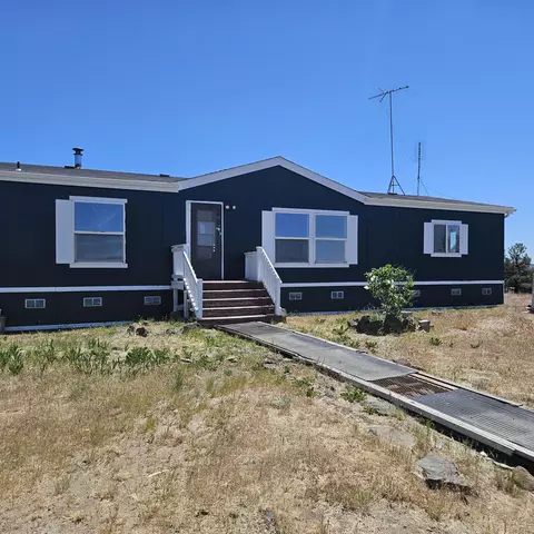 5544 S Goble Rd, Prineville, OR 97754