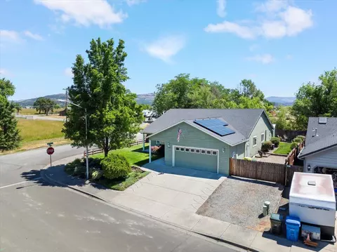 1070 Havenwood Dr, Eagle Point, OR 97524 photo 38