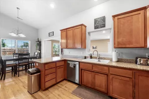 1070 Havenwood Dr, Eagle Point, OR 97524 photo 17