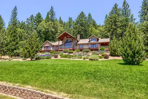 556 Winona Rd, Grants Pass, OR 97526