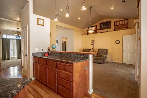 976 Jessica Ct, Eagle Point, OR 97524 photo 16