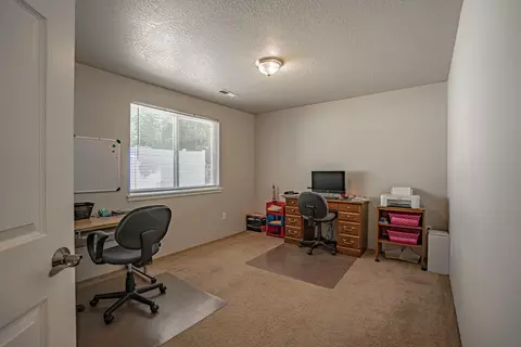 976 Jessica Ct, Eagle Point, OR 97524 photo 29