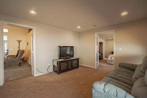 976 Jessica Ct, Eagle Point, OR 97524 photo 20