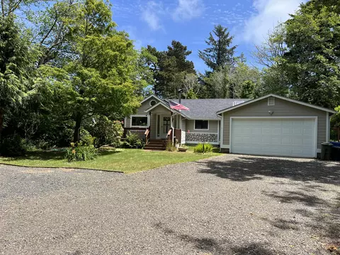 9151 NW Kinglet St, Seal Rock, OR 97376