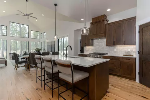 18105 Forestbrook Lp #16, Bend, OR 97707 photo 12