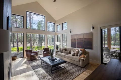 18105 Forestbrook Lp #16, Bend, OR 97707 photo 9
